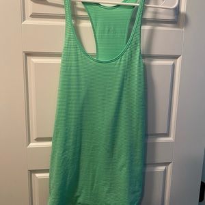 Green lululemon tank. Size 6